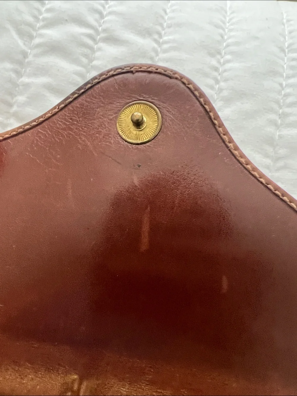 Vintage Gucci Brown Leather Wallet with Gold Hardware